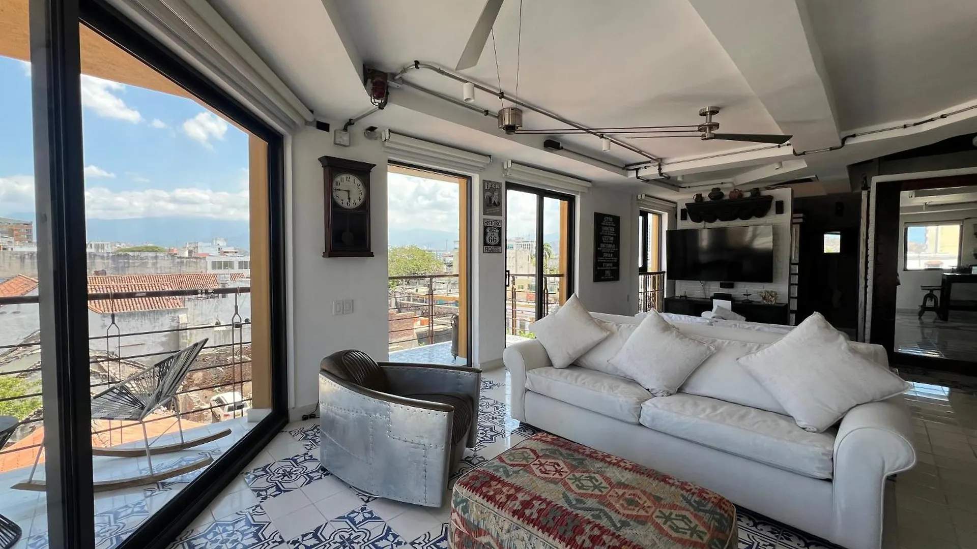 The Coolest Apartment In Centro Historico Santa Marta
