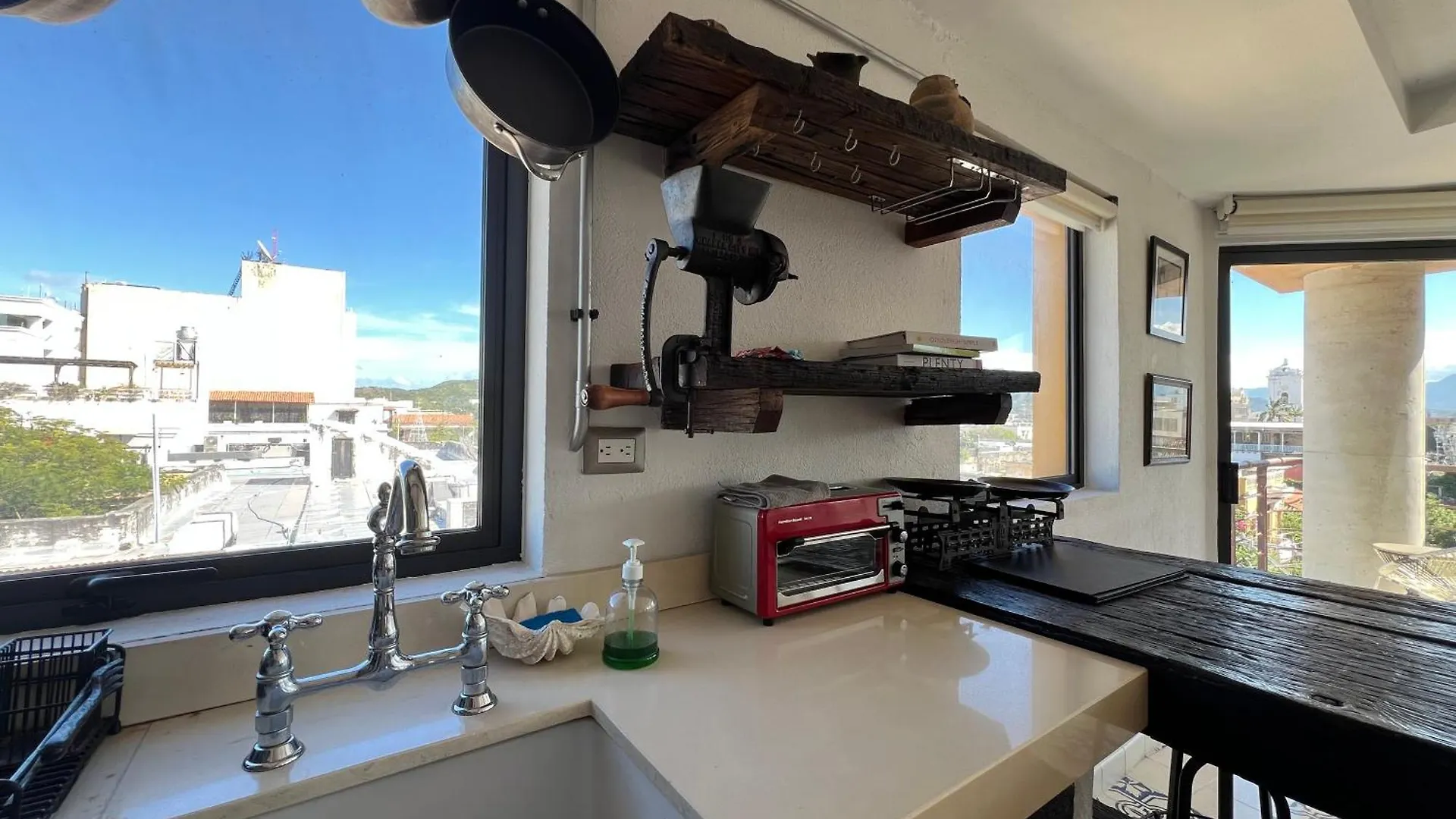 The Coolest Apartment In Centro Historico Santa Marta